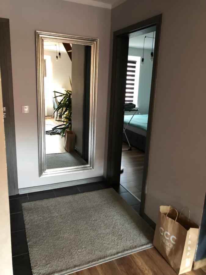 Apartament Moniuszki เคดเยร์ซิน-โคซเลอ ภายนอก รูปภาพ